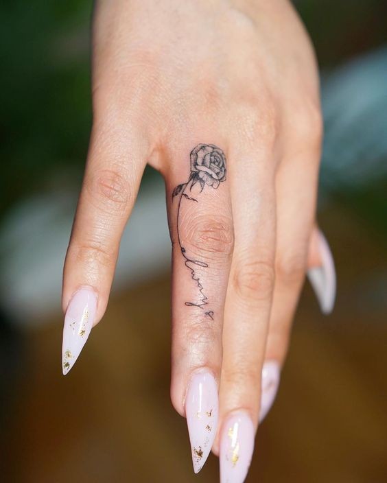 Wonderful Hand Tattoo Ideas