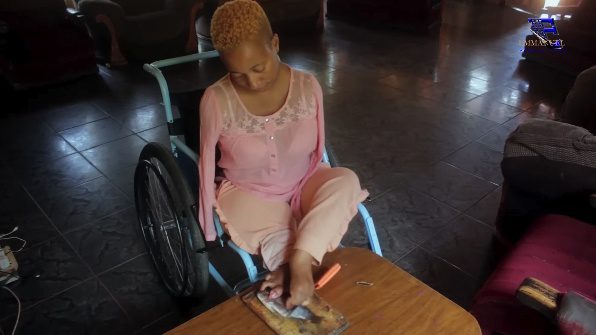 “Defying the Odds: A Mother’s Triumph with No Arms and Disabled Legs, Nurturing Family and Conquering Challenges” (Video.)