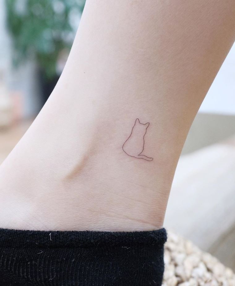 The Very Best Miniature Tattoos Ever Created