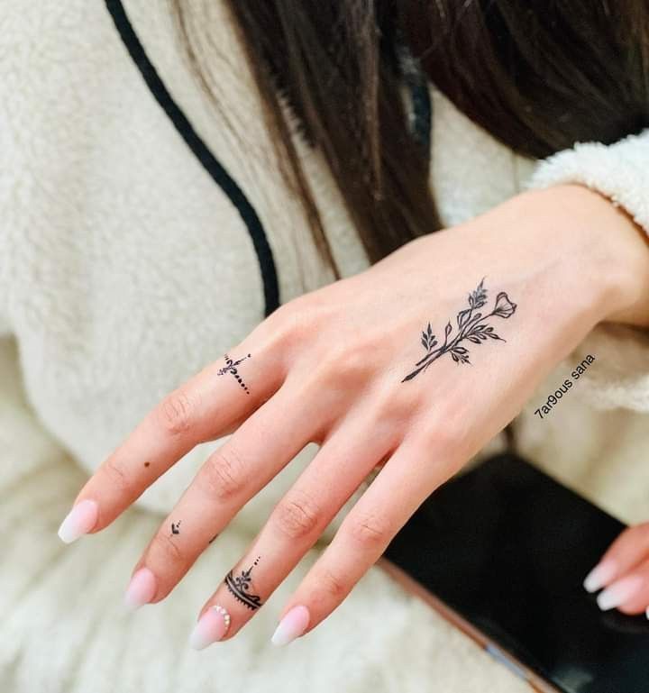 Wonderful Hand Tattoo Ideas