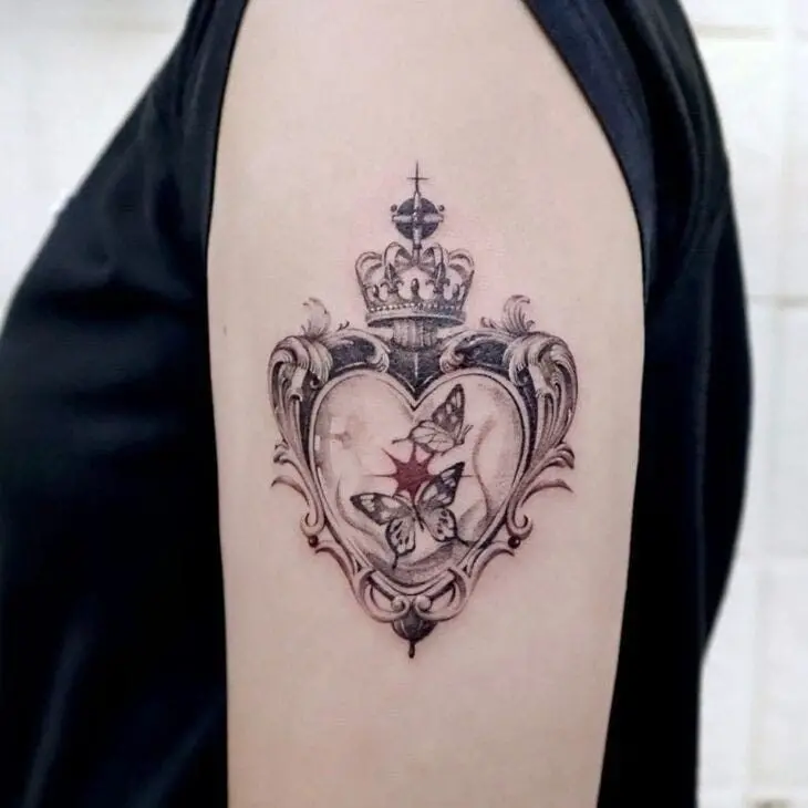 Crown Tattoo Concepts to Rule Your Ink – Amazing Xanh