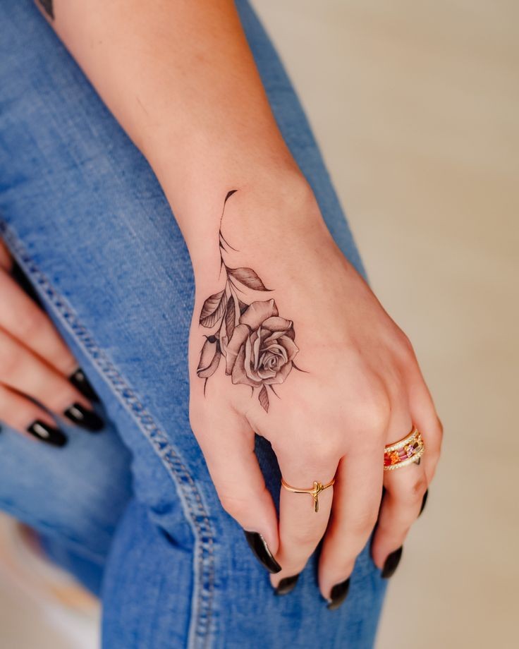 Wonderful Hand Tattoo Ideas