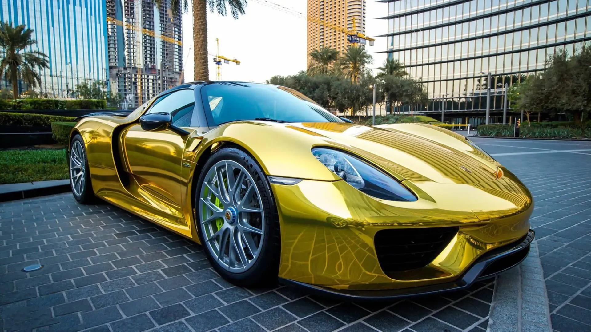 CLASS: Ronaldo Shakes Up the Streets of Arabia Behind the Wheel of a Gold-Plated Ferrari 488 GTB