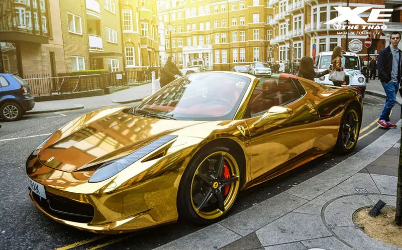 CLASS: Ronaldo Shakes Up the Streets of Arabia Behind the Wheel of a Gold-Plated Ferrari 488 GTB