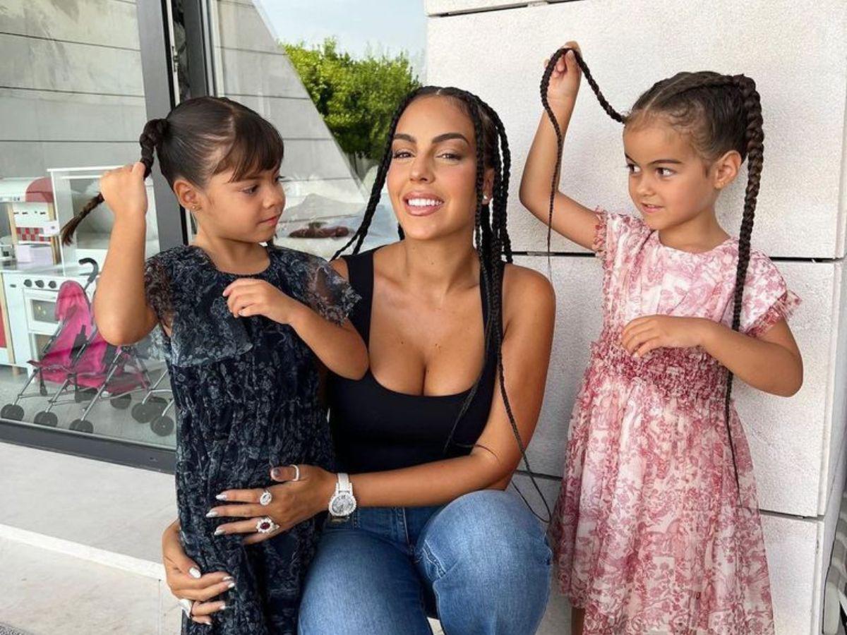 Georgina Rodríguez regala a sus hijas lujosos bolsos Louis Vuitton