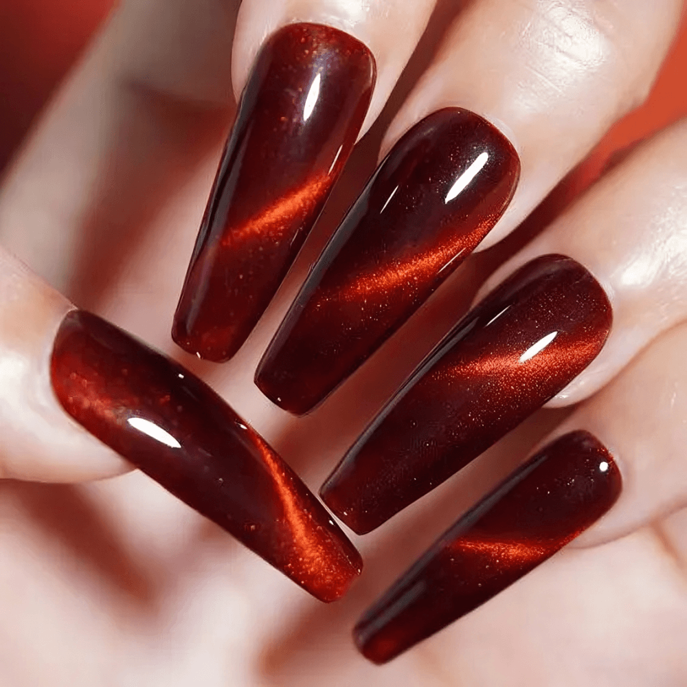 30 Hottest Cat Eye Nails: The Trendiest Manicure Style - 195