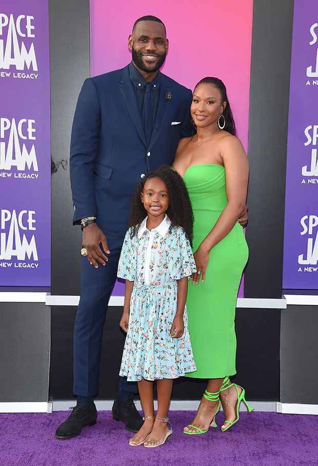 LeBron James Brings Daughter To 'Space Jam 2' Premiere: Photos – Hollywood  Life