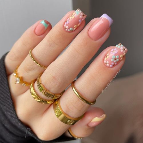 Daisies and French Tip Nails