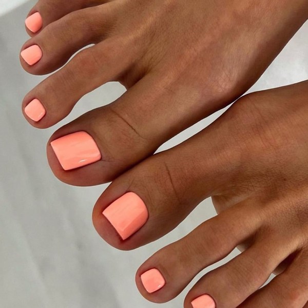 Peachy Pedicure