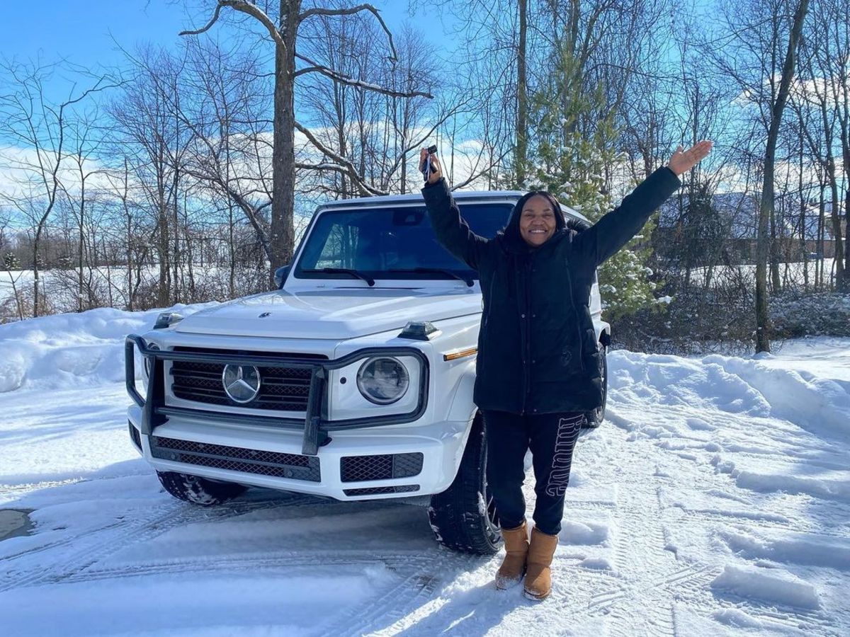 Gloria James Posts A Message After Her Son LeBron James Gifted Her Mercedes  G Wagon: "Thank