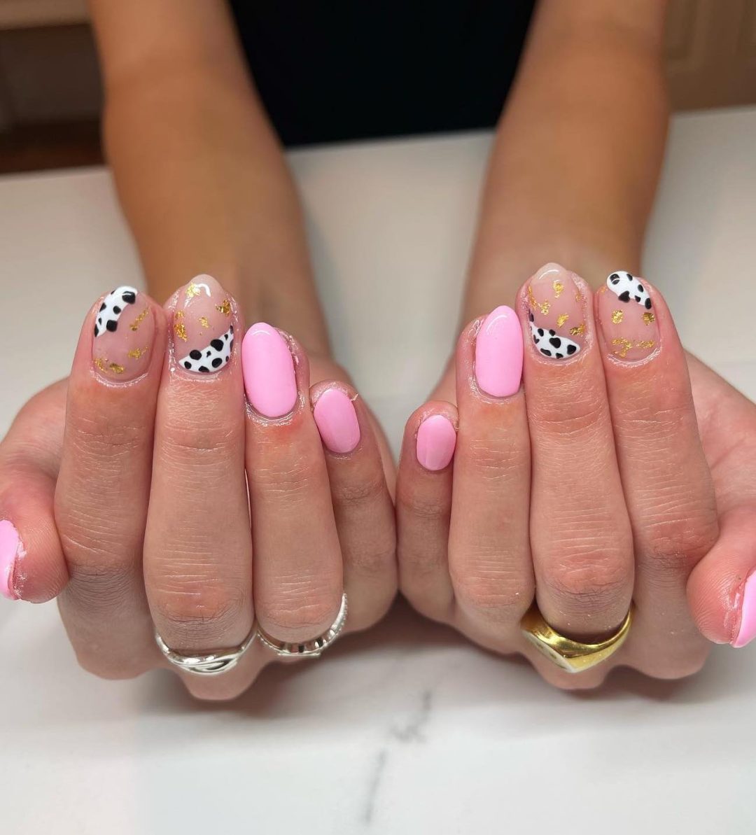 Barbie pink cow print nails for Nashville.