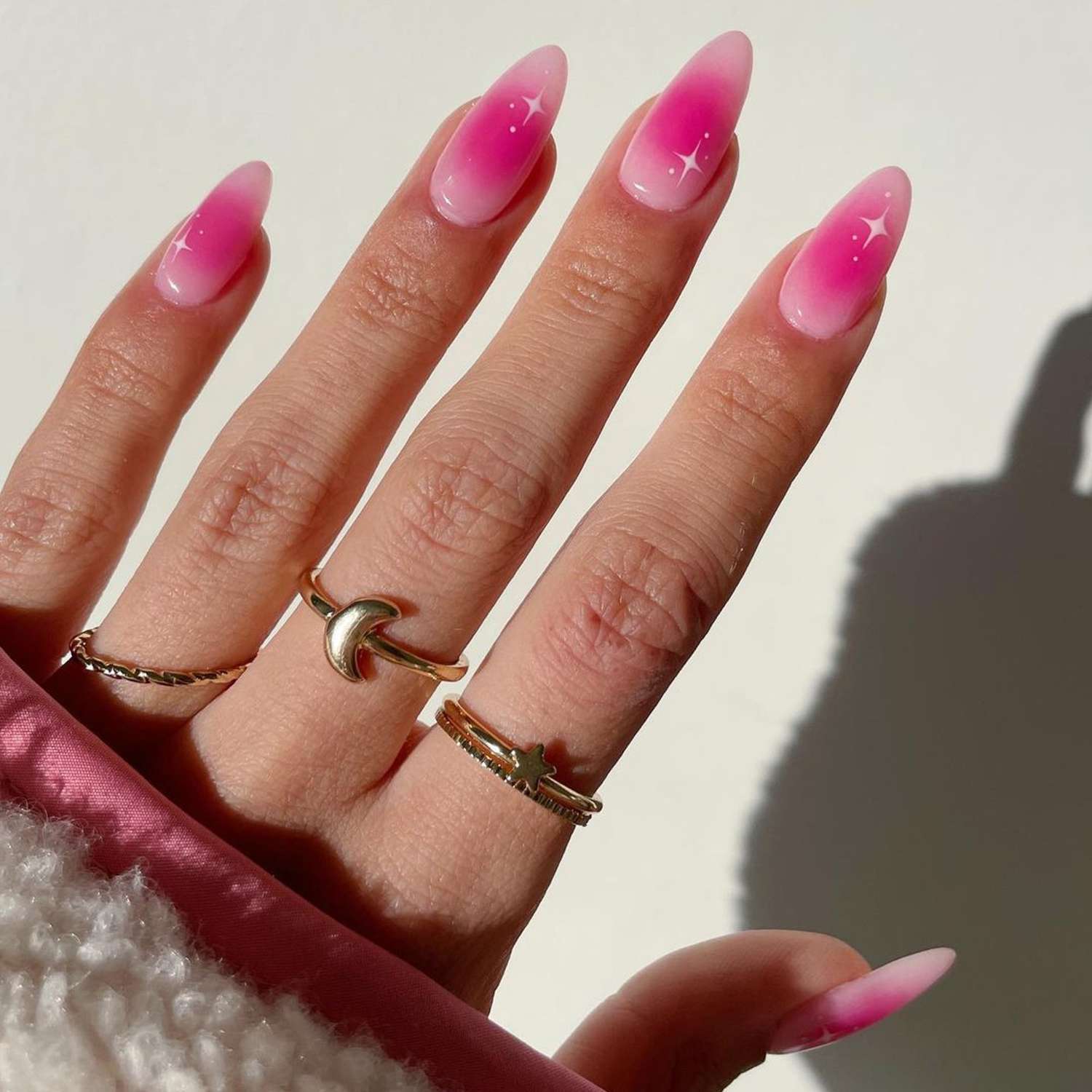 18 Pink Aura Nail Ideas Worth Copying