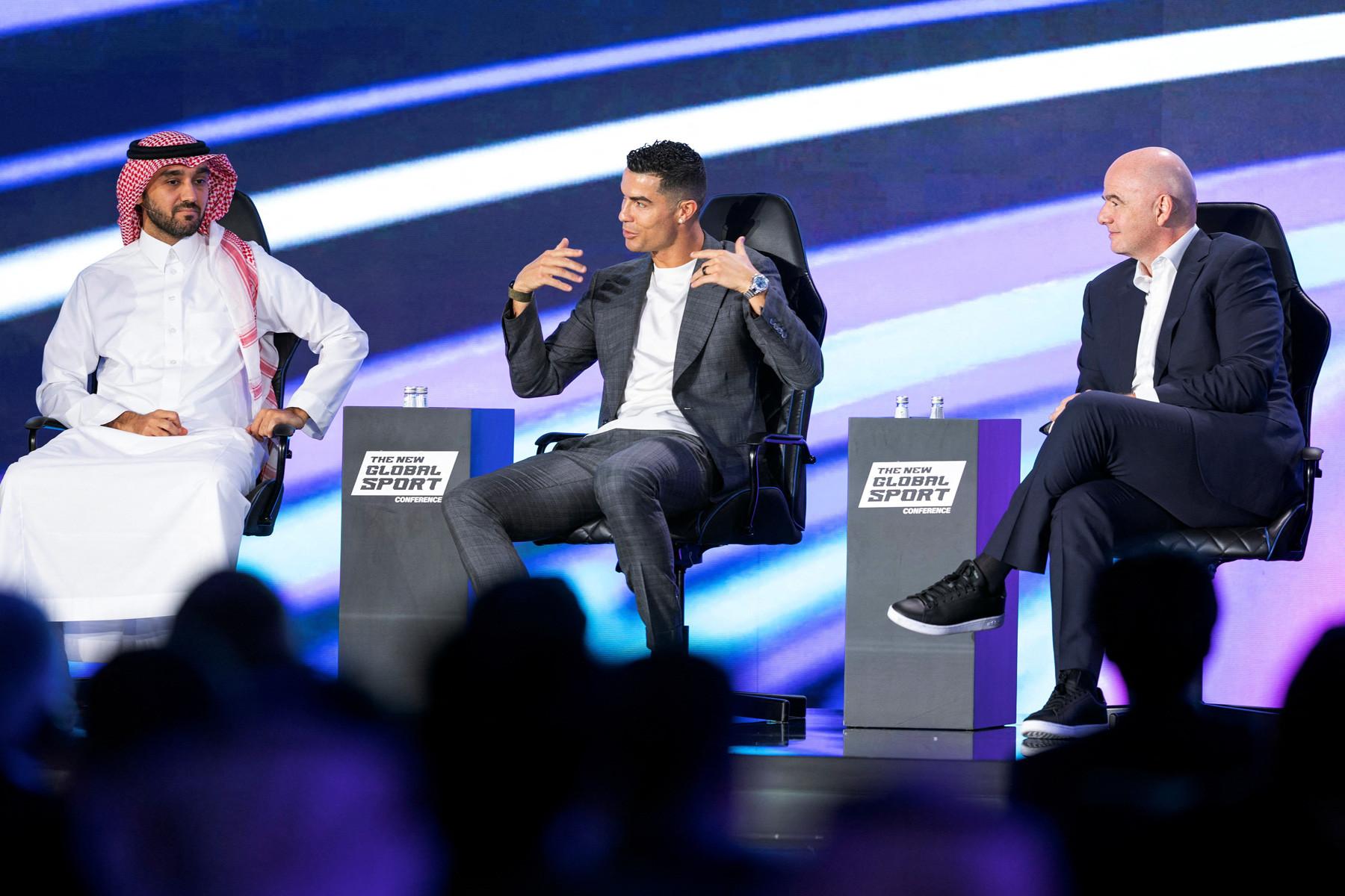 Ronaldo: I am different from the world-2