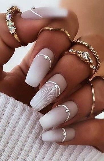 55+ Gorgeous Milky White Nail Polish Designs 2023