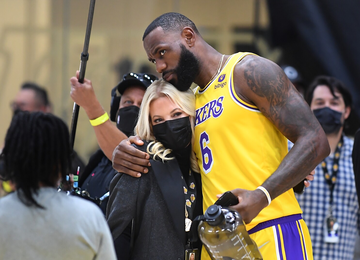 Jeanie Buss confirms Lakers will eventually retire LeBron James' jersey -  NBC Sports