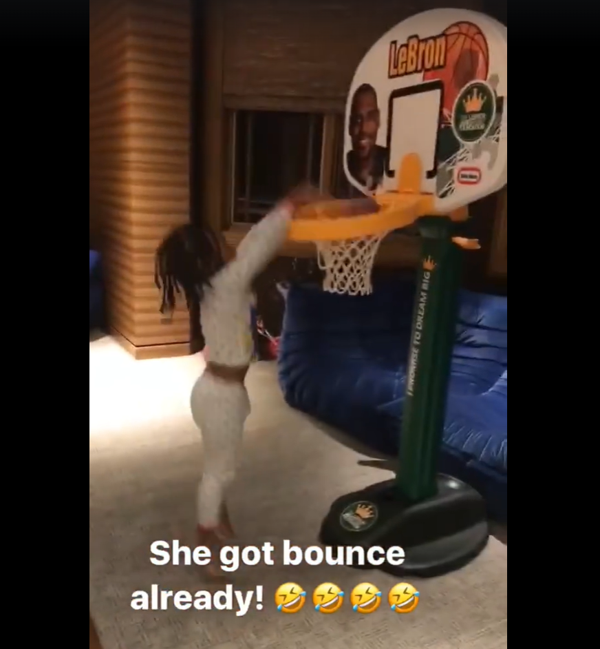 Video: Lebron James Posted A Clip Of His Daughter Dancing On A Small Hoop, Making The Online Community Excited - Car Magazine TV