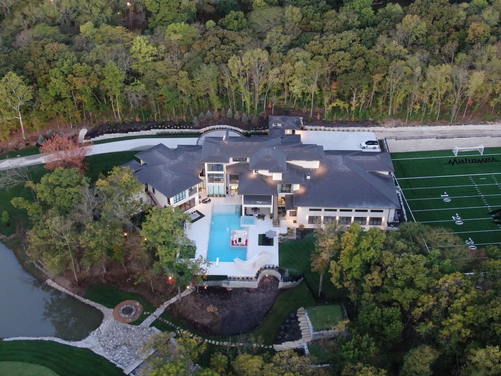 patrick and brittany mahomes kansas city home