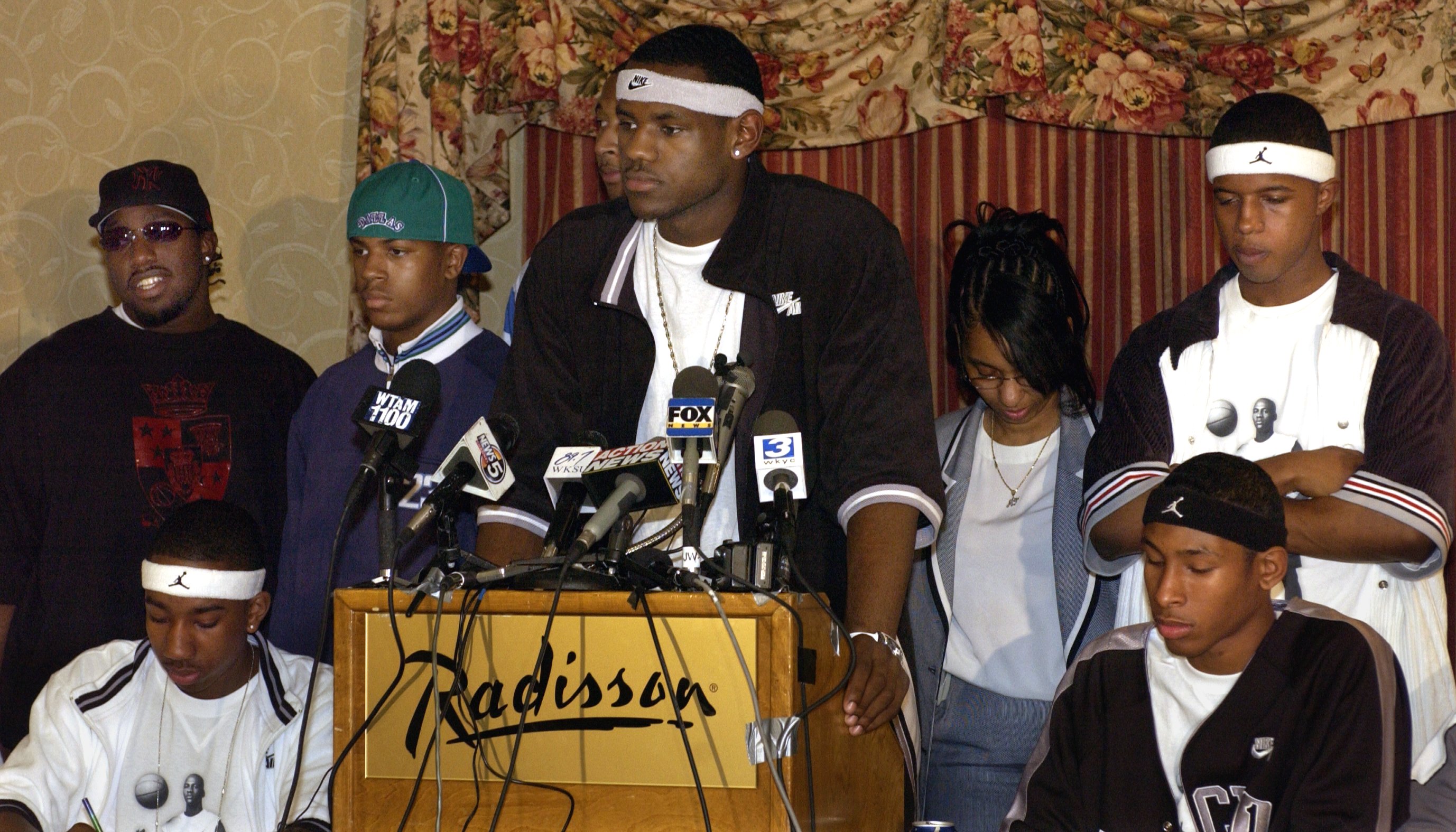 LeBron James, during press conference at the Radisson Hotel, in Akron, Ohio, with his friends and family.  Shot on May 22, 2003.  (Chuck Crow/The Plain Dealer)